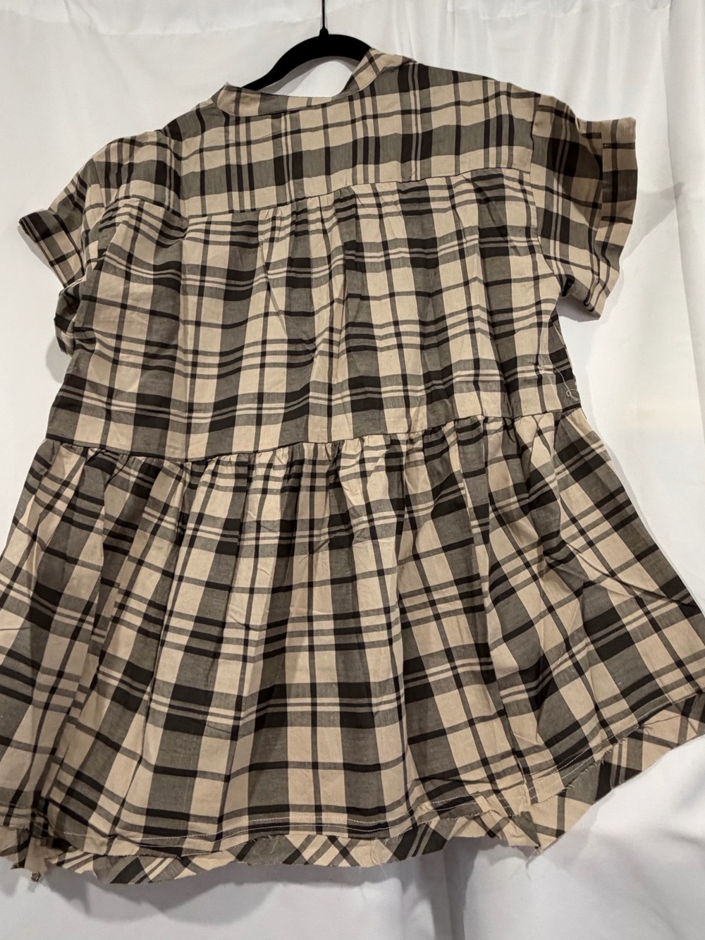 easel Beige & Black Plaid Short-Sleeve Peplum Top NWT - Picture 2 of 5